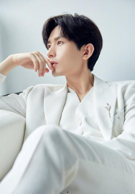 罗云熙娱乐吃瓜,揭秘明星幕后真相