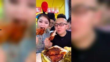 娱乐吃瓜酱女孩子